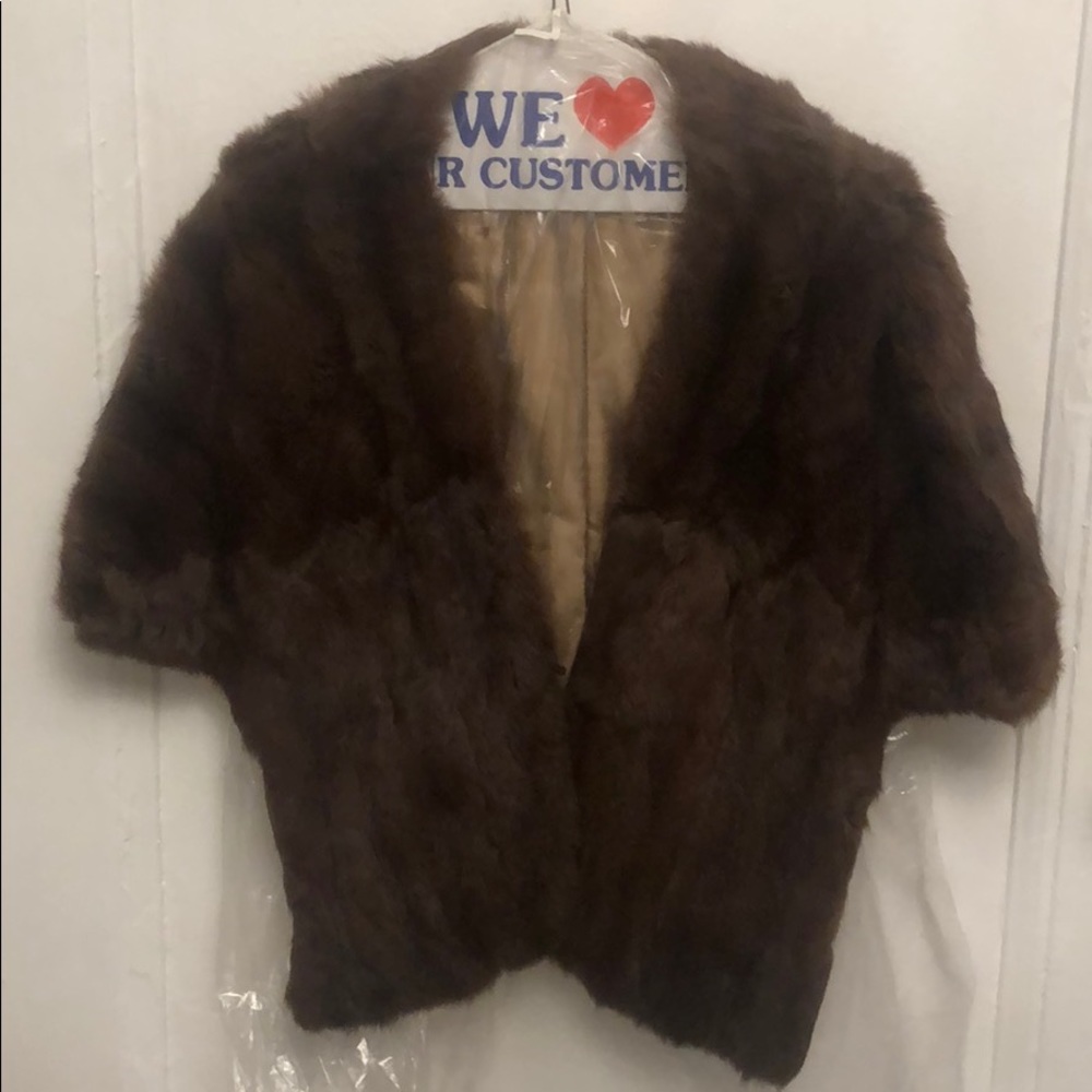 REAL FUR! ...over shoulder shawl. Exquisite piece.